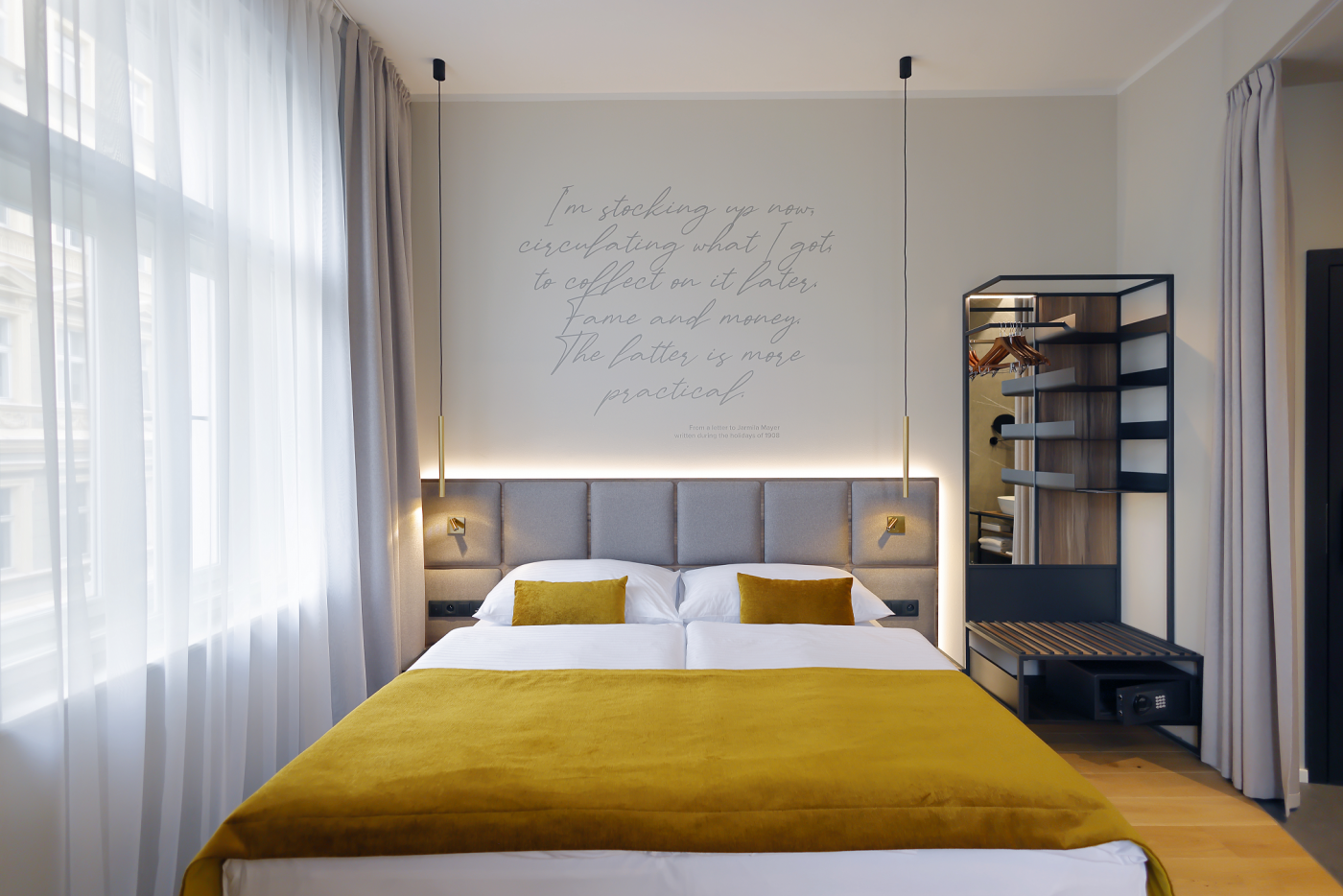 hotel prokop square email